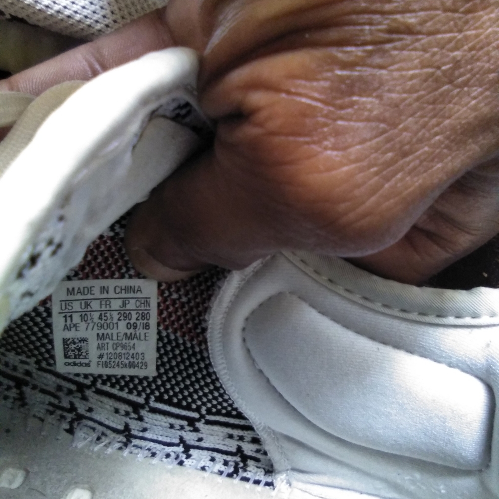 350 boost Yeezys